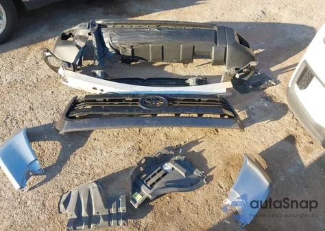 2015 Toyota Tundra Sr 4.6L V8 z USA, uszkodzony, nr VIN 5TFRM5F13FX088616